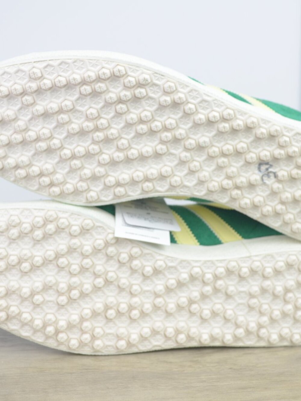 Adidas Gazelle Spikeless Golf Shoes Men Size 11 Green Suede Turf Sole Golf Sneak - Picture 6 of 7